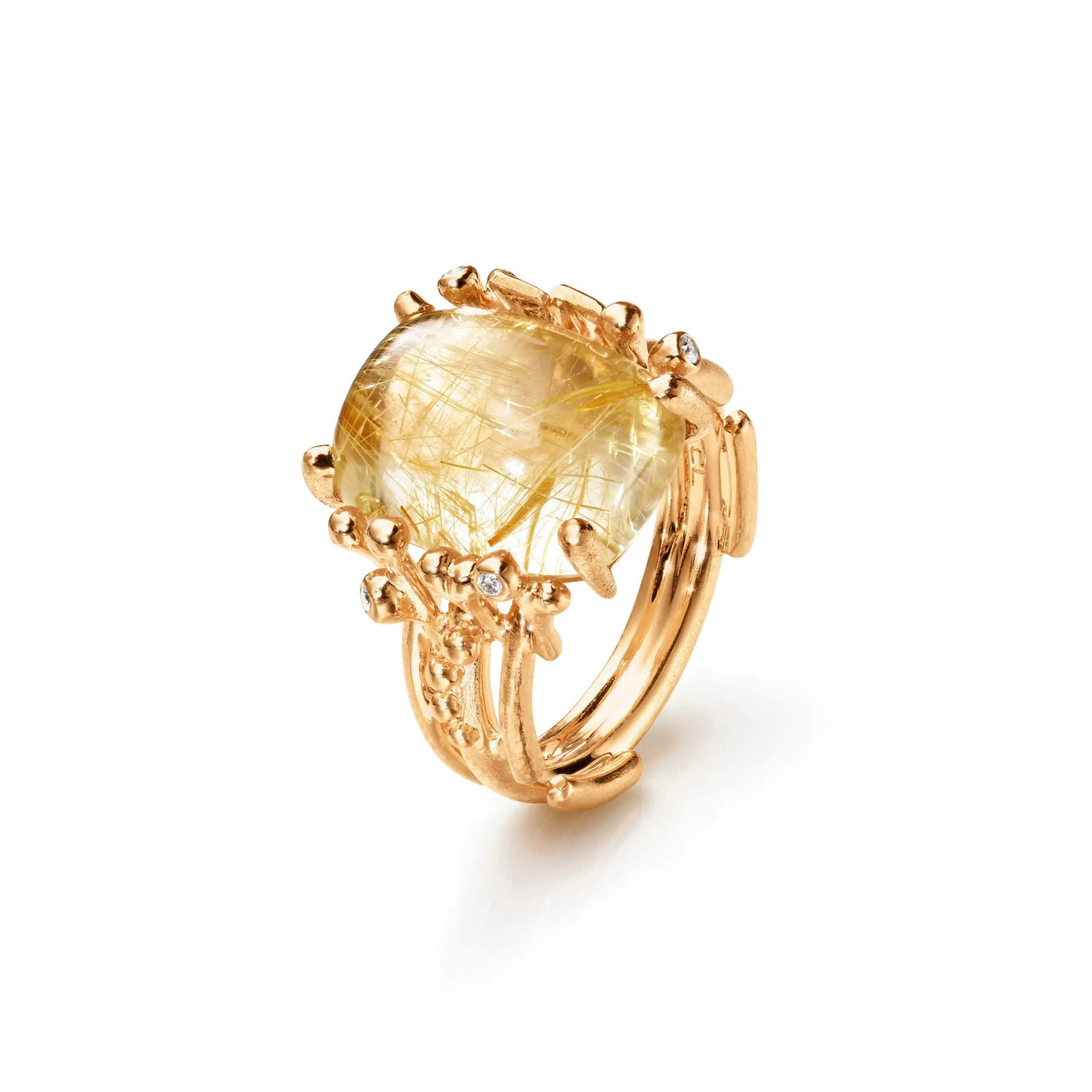 Ring aus 18kt Gelbgold gefertigt mit Rutilquarz, 5 Diamanten