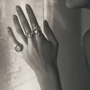 Ring aus 18kt Gelbgold mit 1 Diamant – Bild 2