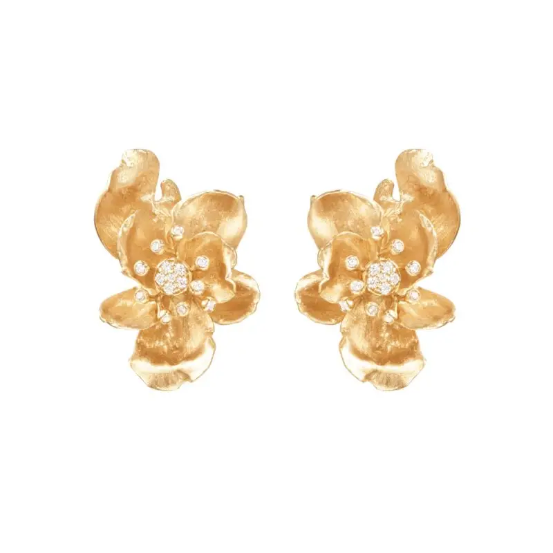 Ohrschmuck aus der Kollektion Wild Rose in 18kt Gelbgold mit Diamanten
